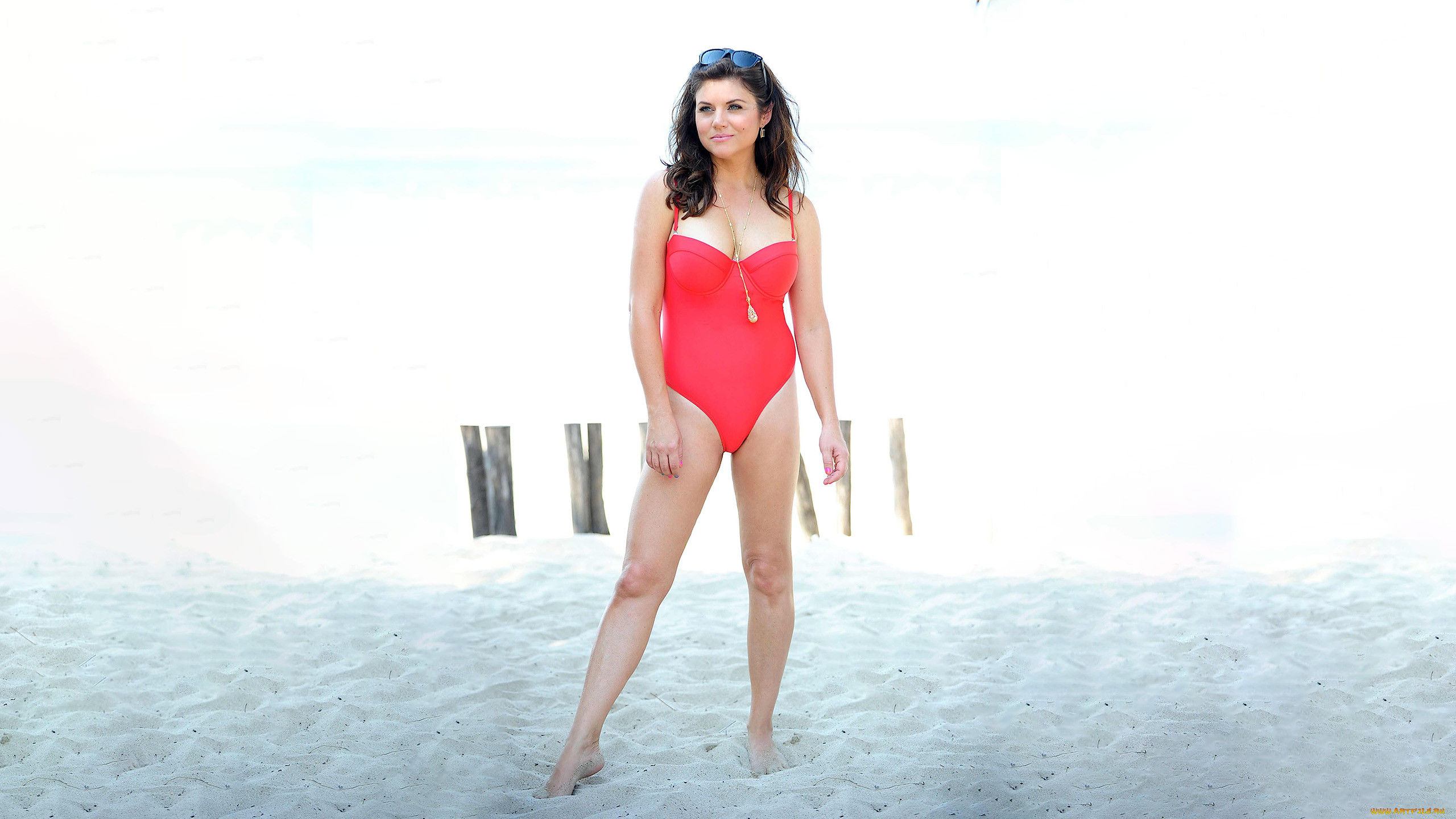 , tiffani amber thiessen, tiffani, amber, thiessen